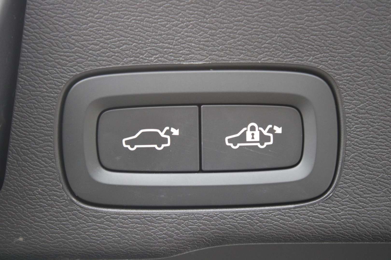 Volvo XC60 T6 PLUS - 2024 - Joinsteer - #10