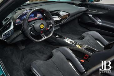Ferrari SF90 Spider — photo 31
