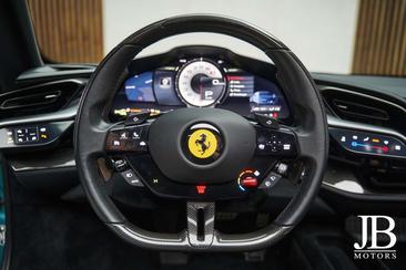 Ferrari SF90 Spider — photo 37