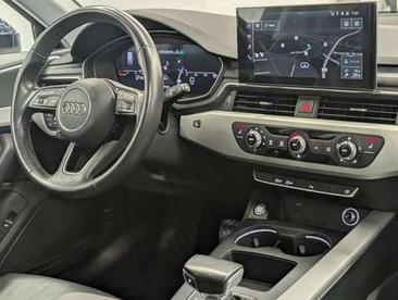 Audi A4 Avant 35 TDI — photo 9