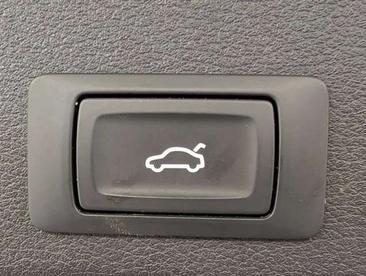 Audi A4 Avant 35 TDI — photo 14