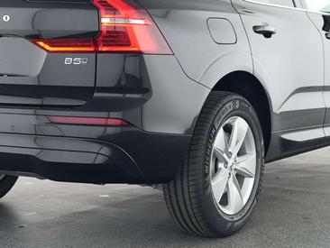 Volvo XC60 B5 — photo 9