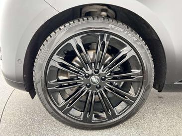 Land Rover Range Rover D350 — photo 6