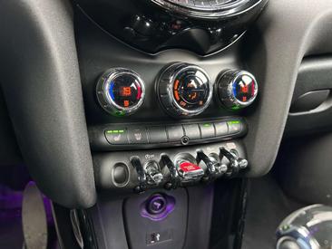 Mini 3 Portes Berline Cooper S — photo 6