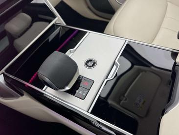 Land Rover Range Rover D350 — photo 16