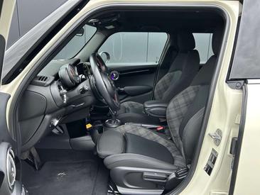 Mini 3 Portes Berline Cooper S — photo 13