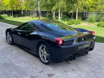 Ferrari 458 Italia — photo 10