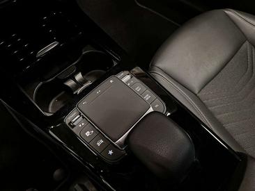 Mercedes Classe A Berline 250 E — photo 19