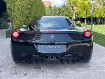 Ferrari 458 Italia — photo 11