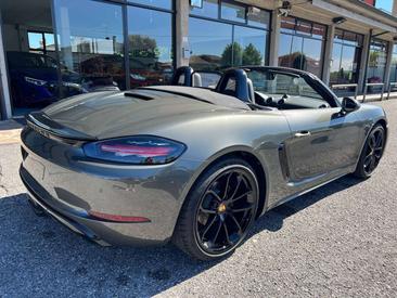 Porsche 718 Cabriolet Boxster — photo 7