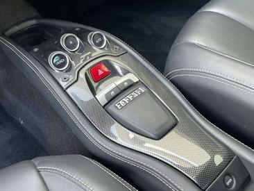 Ferrari 458 Italia — photo 17
