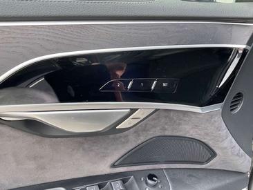 Audi A8 Berline L TFSI E 60 E Quattro — photo 12