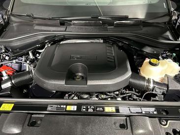 Land Rover Range Rover Sport D350 — photo 10