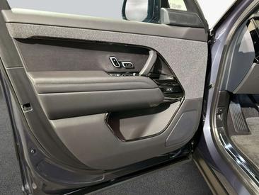 Land Rover Range Rover Sport D350 — photo 13