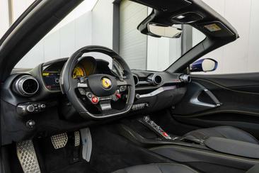 Ferrari 812 GTS — photo 3