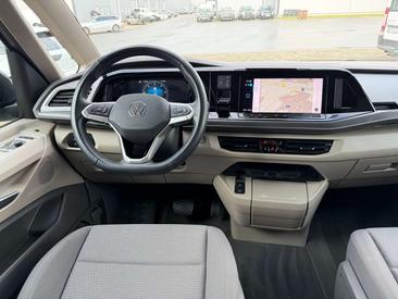 Volkswagen Multivan Van 2.0 TDI — photo 3