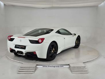 Ferrari 458 Italia — photo 2
