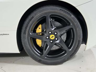 Ferrari 458 Italia — photo 14