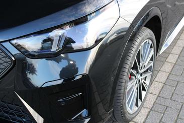 BMW IX2 EDrive20 — photo 4