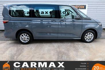 Volkswagen Multivan Van 2.0 TDI — photo 11