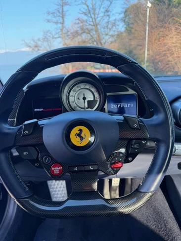 Ferrari 812 Superfast — photo 14