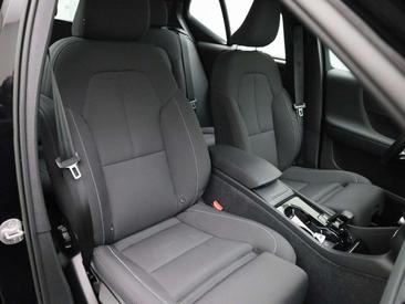 Volvo XC40 Berline Recharge Single Motor — photo 33