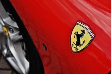Ferrari Roma Spider — photo 22
