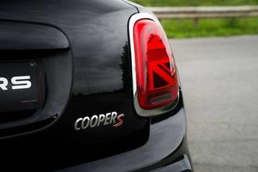 Mini 3 Portes Berline Cooper S — photo 8