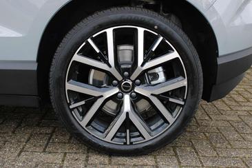 Volvo EX30 Single Motor Extended Range — photo 5