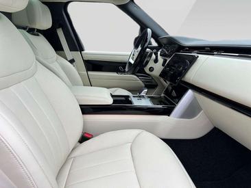 Land Rover Range Rover D350 — photo 11