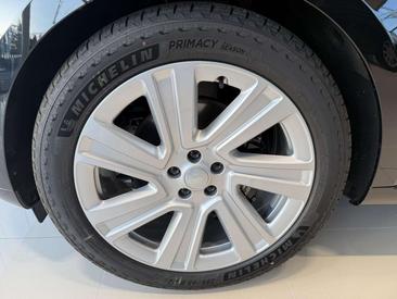 Land Rover Range Rover D350 — photo 9