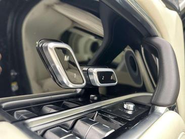 Land Rover Range Rover D350 — photo 23
