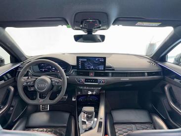 Audi RS4 Avant — photo 15