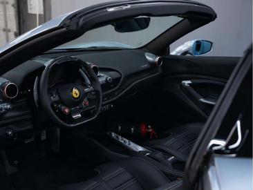 Ferrari F8 Spider — photo 9