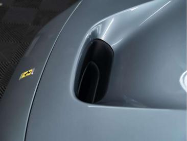 Ferrari F8 Spider — photo 21