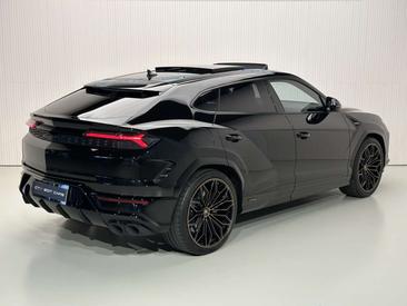 Lamborghini Urus SE — photo 13