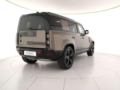 Land Rover Defender 130 D300 MHEV