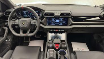Lamborghini Urus SE — photo 39