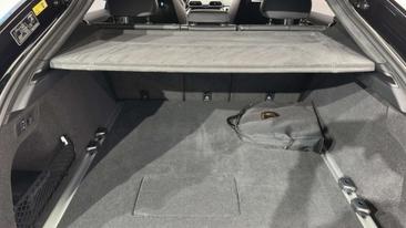 Lamborghini Urus SE — photo 46
