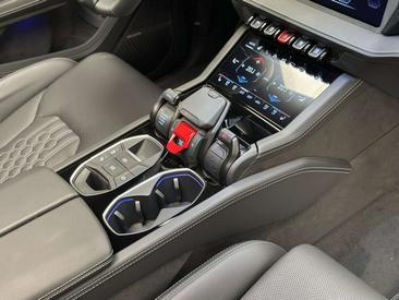 Lamborghini Urus SE — photo 48