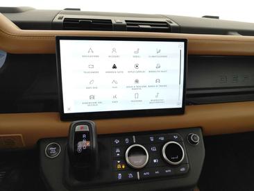 Land Rover Defender 130 D300 MHEV — photo 16