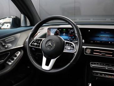 Mercedes EQC 400 — photo 21