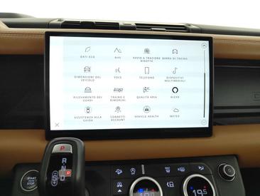 Land Rover Defender 130 D300 MHEV — photo 24