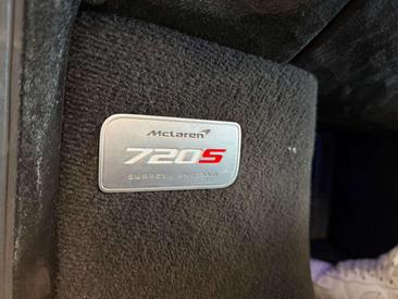 McLaren 720S — photo 23