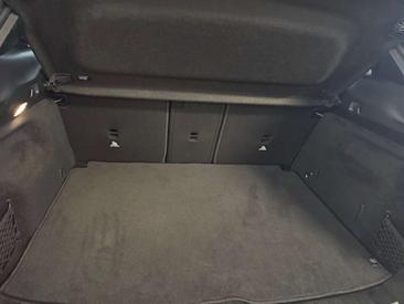 Mercedes GLA 200 — photo 12