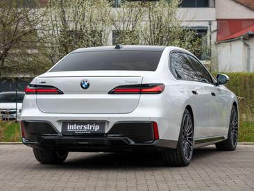 BMW Série 7 Berline 740d — photo 6
