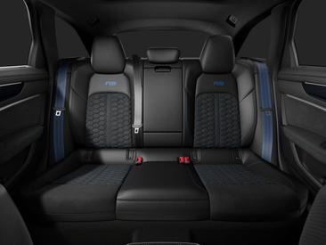 Audi RS6 avant Performance — photo 9