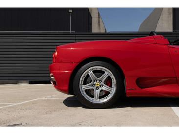 Ferrari 360 Spider — photo 12