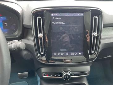 Volvo C40 Coupé SUV Recharge Single Motor Extended Range — photo 13
