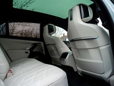 BMW Série 7 Berline 740d — photo 27